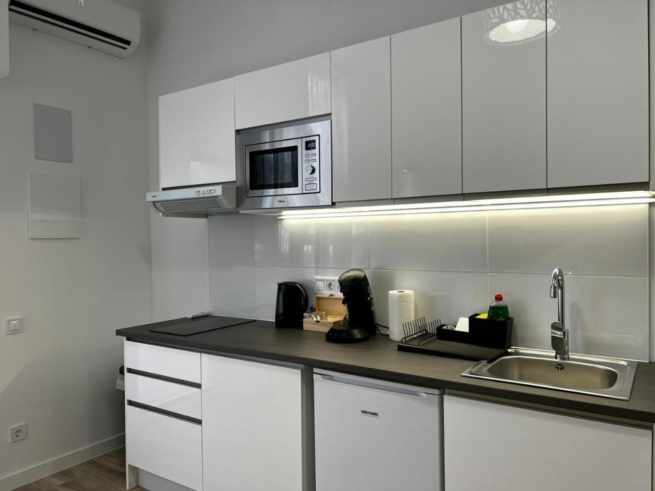 Rodrigues 15 Aparthotel บาเลนเซีย ภายนอก รูปภาพ